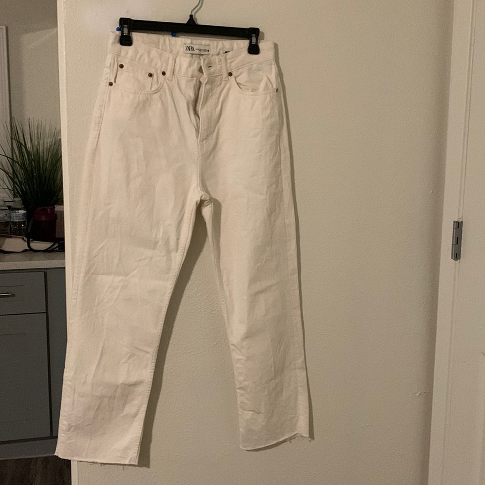 Zara Straight leg Cropped Jeans